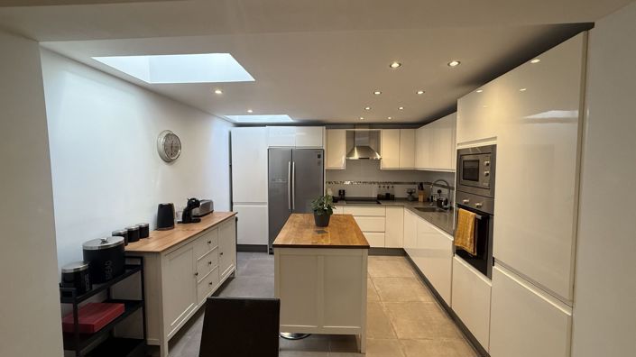 Image No.7-3 Bed Townhouse for sale