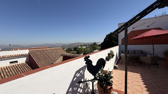 Image No.22-3 Bed Penthouse for sale