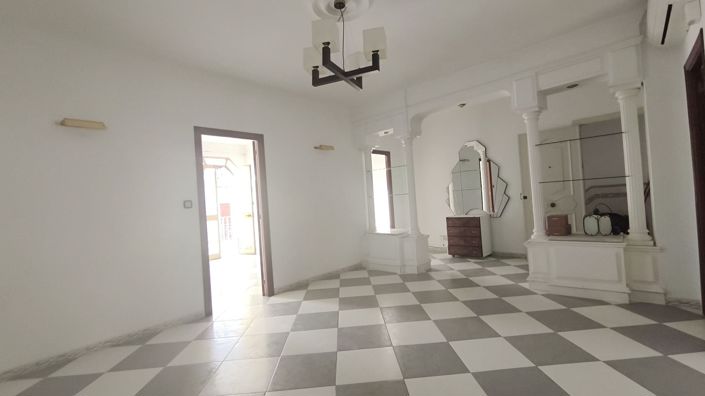 Image No.5-4 Bed Townhouse for sale