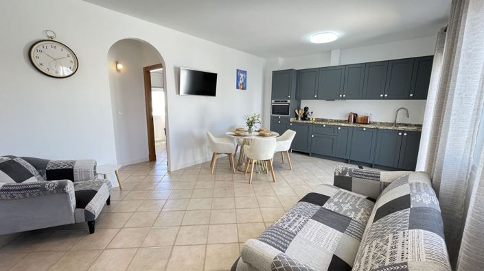 Image No.30-5 Bed Townhouse for sale
