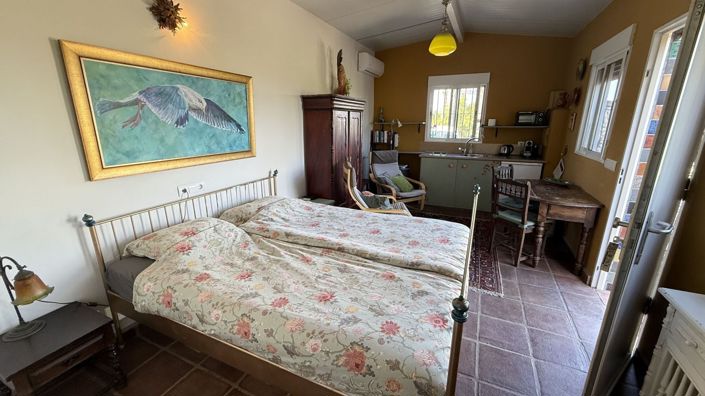 Image No.24-3 Bed Country House for sale