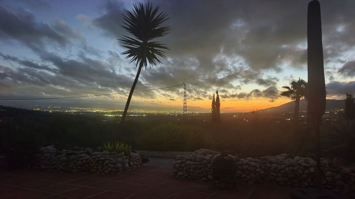 Image No.6-3 Bed Country House for sale
