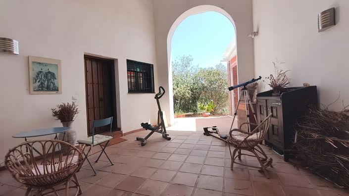 Image No.17-3 Bed Country House for sale