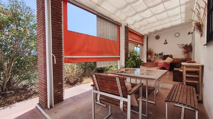 Image No.2-3 Bed Country House for sale