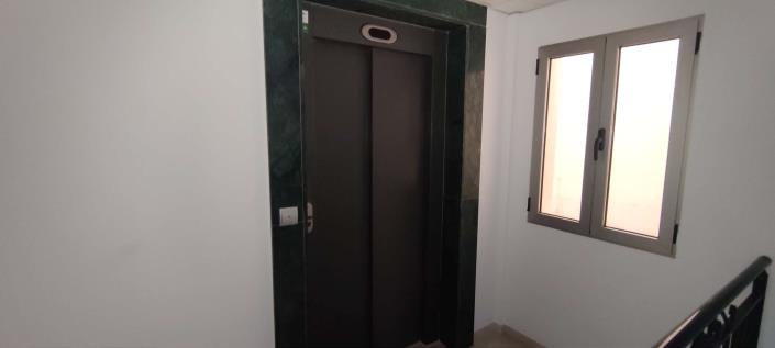 Image No.20-2 Bed Apartment for sale