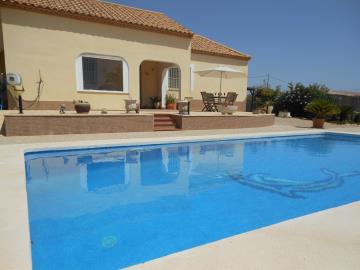 Villa de 3 chambres à vendre à Pinoso