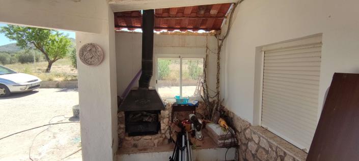 Image No.42-4 Bed Country House for sale