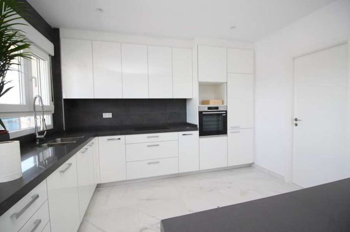 Image No.8-6 Bed Villa for sale