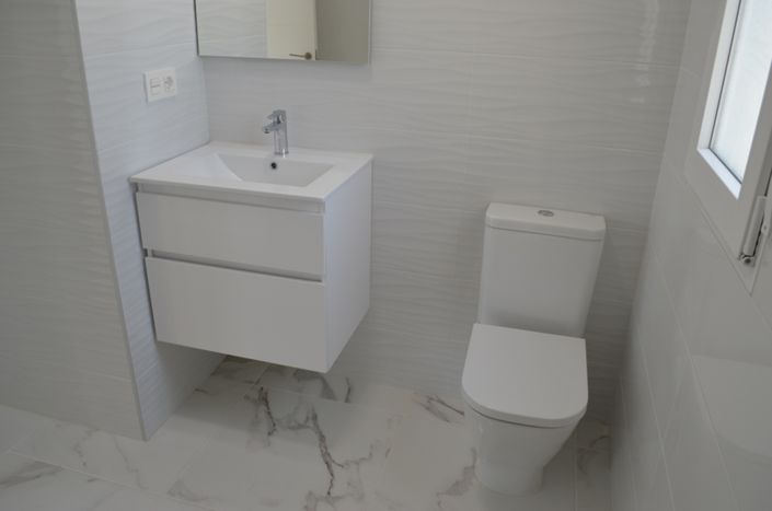 Image No.26-5 Bed Villa for sale