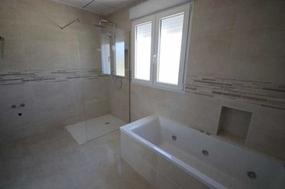 10275-villa-for-sale-in-pinoso-482961-large