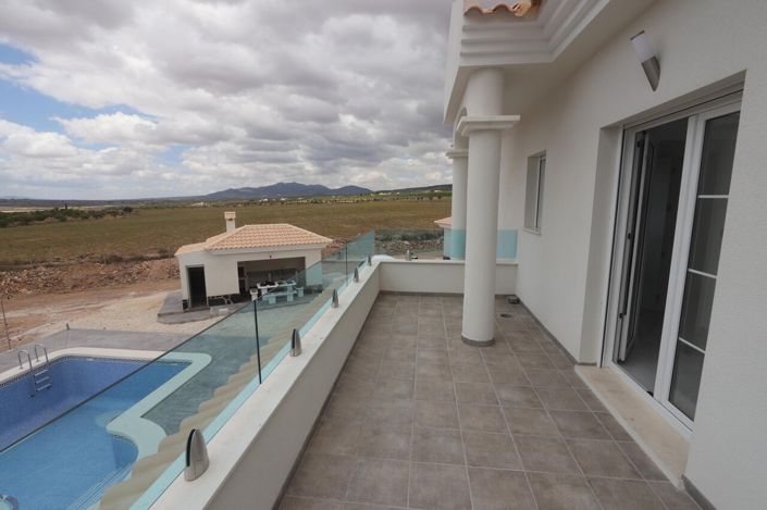Image No.24-4 Bed Villa for sale