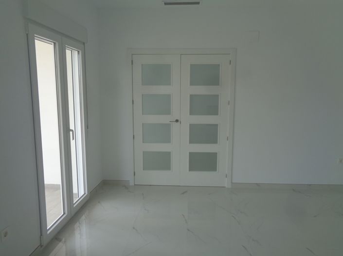 Image No.44-4 Bed Villa for sale