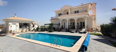 10936-villa-for-sale-in-pinoso-1647819-large