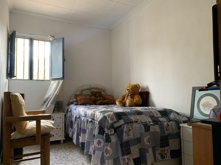 Image No.17-4 Bed Country House for sale