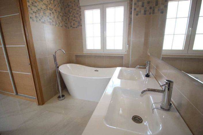 Image No.14-4 Bed Villa for sale