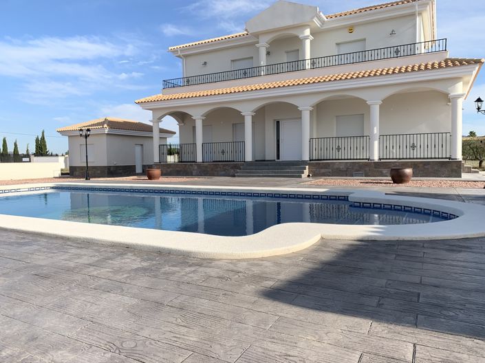 Image No.27-4 Bed Villa for sale