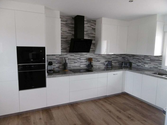 Image No.33-3 Bed Villa for sale