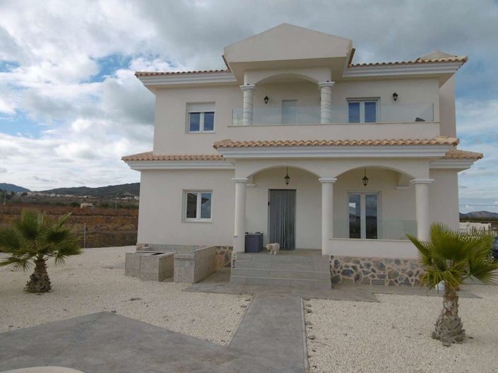 Image No.36-3 Bed Villa for sale