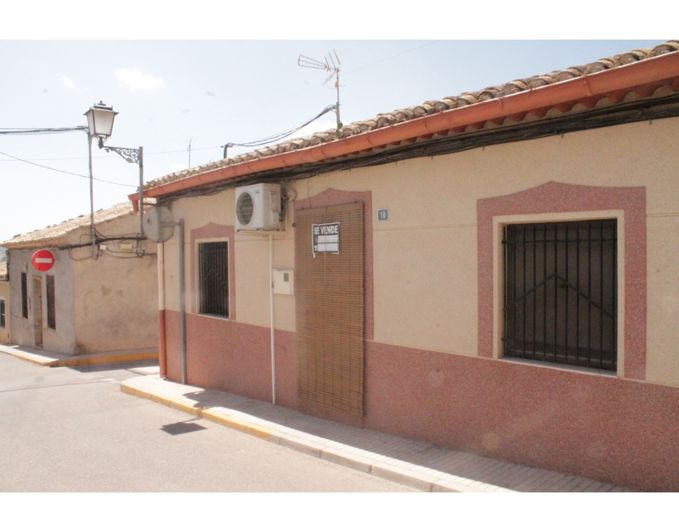 Image No.6-3 Bed Townhouse for sale