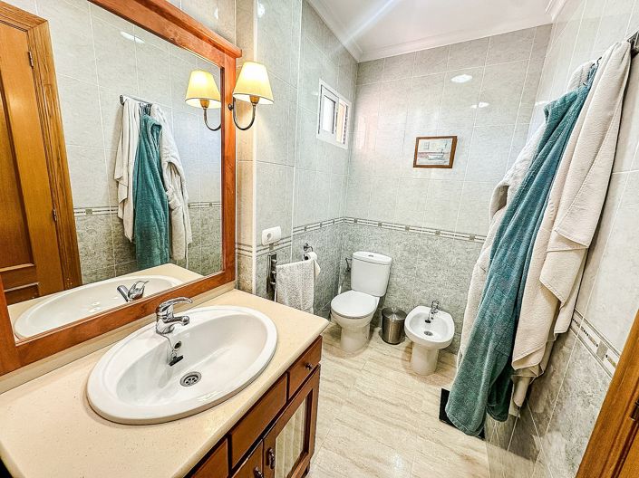 Image No.21-3 Bed Villa for sale