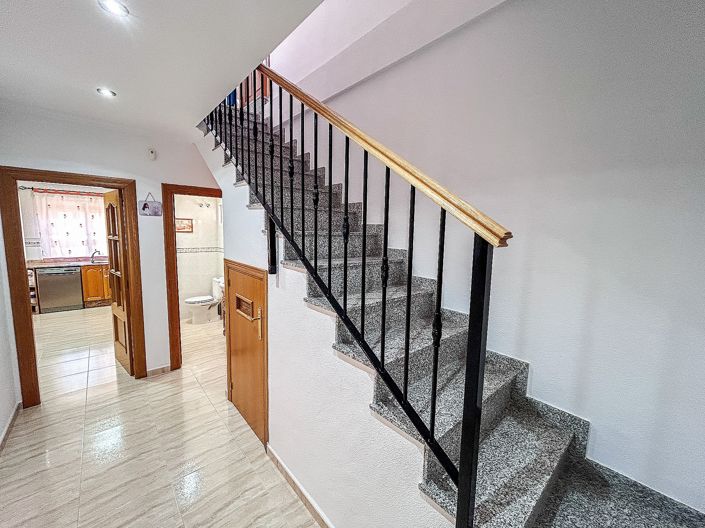 Image No.4-3 Bed Villa for sale