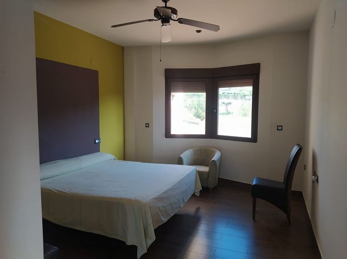 Image No.12-2 Bed Villa for sale