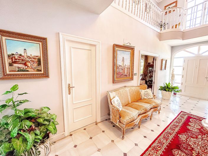 Image No.27-6 Bed Villa for sale