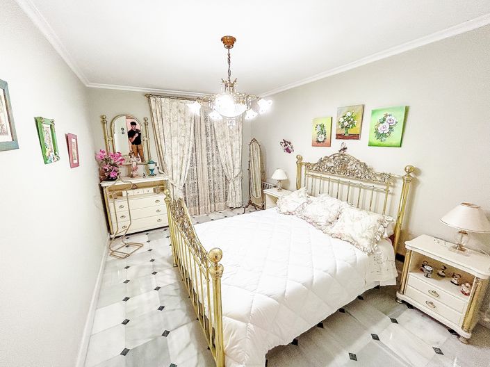 Image No.44-6 Bed Villa for sale