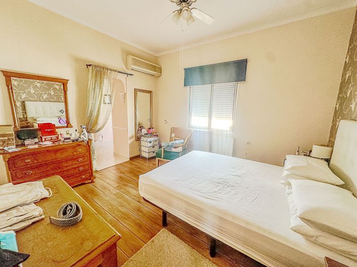 Image No.20-3 Bed Villa for sale