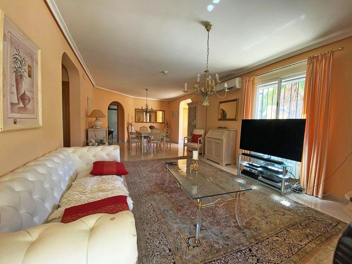 Image No.3-3 Bed Villa for sale