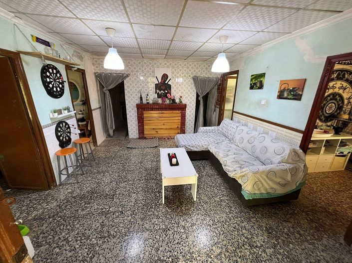 Image No.10-2 Bed Country House for sale