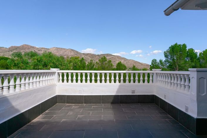 Image No.19-Villa de 9 chambres à vendre à Yecla