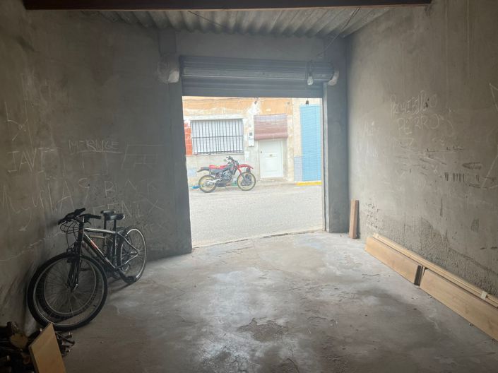 Image No.27-3 Bed Townhouse for sale