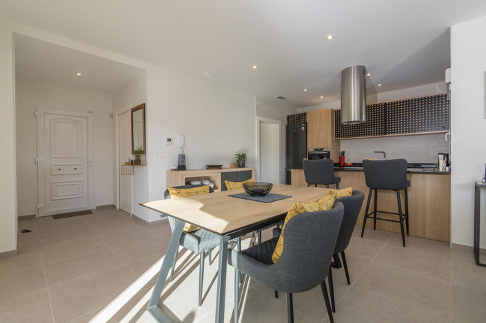 Image No.13-3 Bed Villa for sale