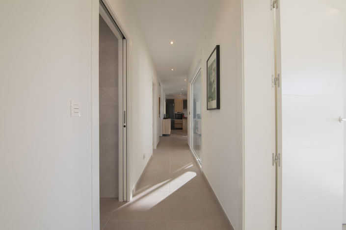 Image No.20-3 Bed Villa for sale