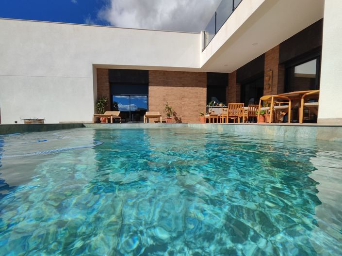 Image No.5-3 Bed Villa for sale