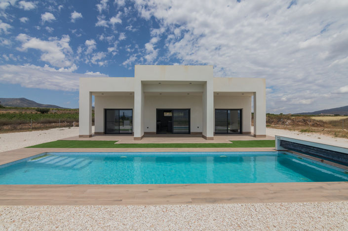 Image No.2-3 Bed Villa for sale