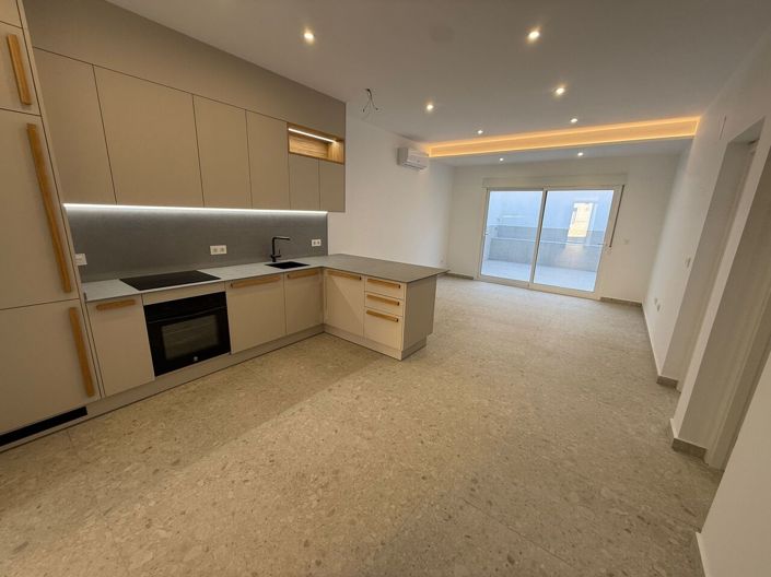 Image No.1-2 Bed Townhouse for sale