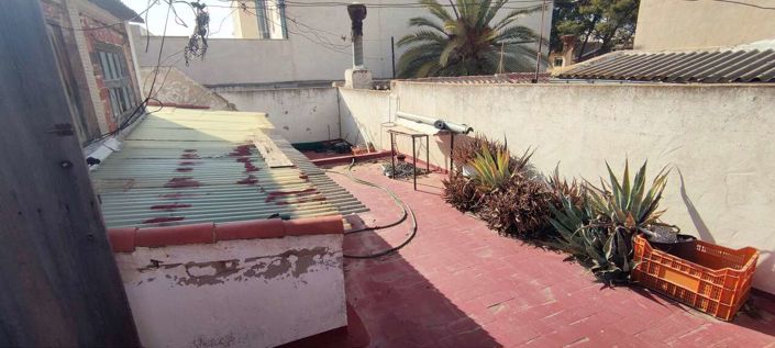 Image No.24-5 Bed Townhouse for sale