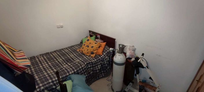 Image No.7-5 Bed Townhouse for sale