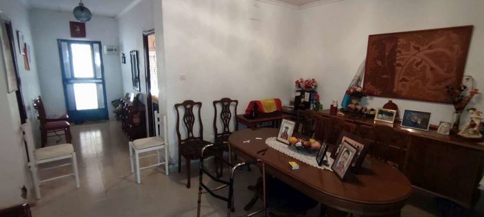 Image No.9-5 Bed Townhouse for sale