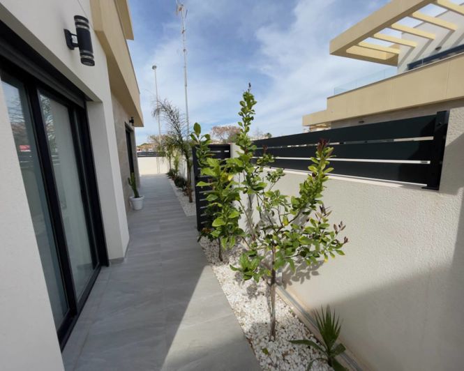 Image No.14-3 Bed Villa for sale