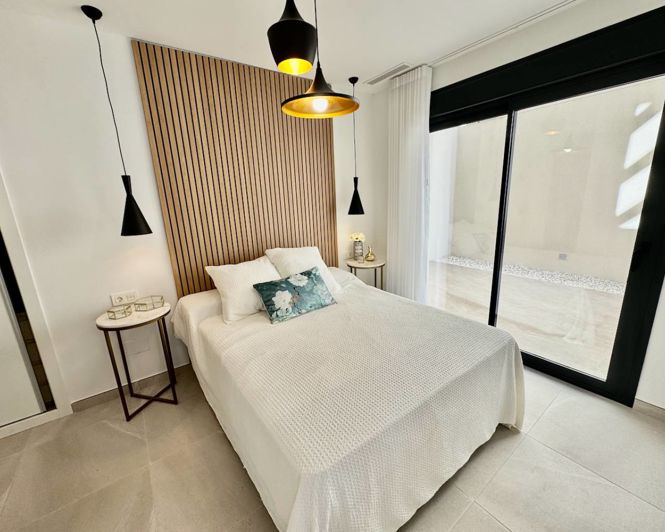 Image No.5-3 Bed Villa for sale