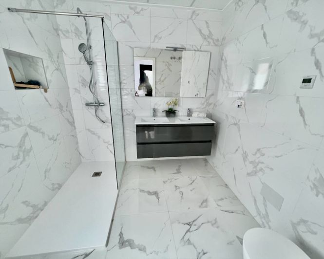 Image No.8-3 Bed Villa for sale