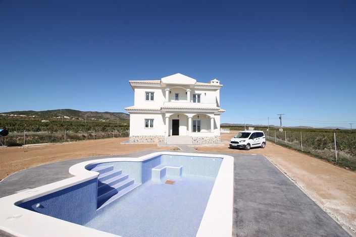 Image No.4-4 Bed Villa for sale