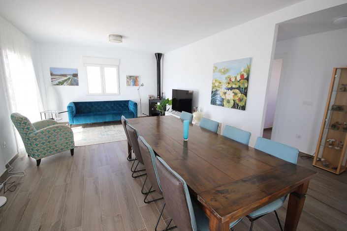 Image No.10-3 Bed Villa for sale