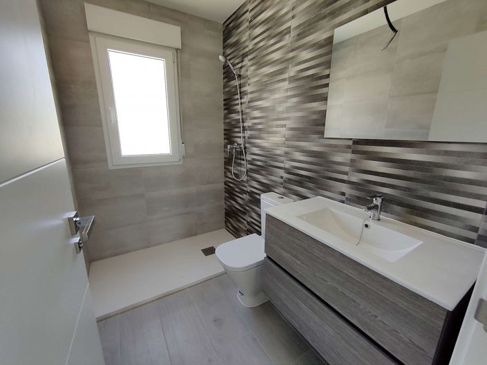 Image No.21-3 Bed Villa for sale