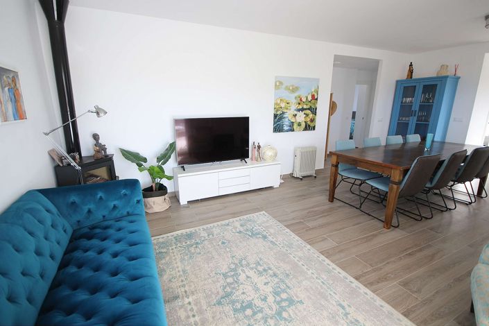 Image No.3-3 Bed Villa for sale