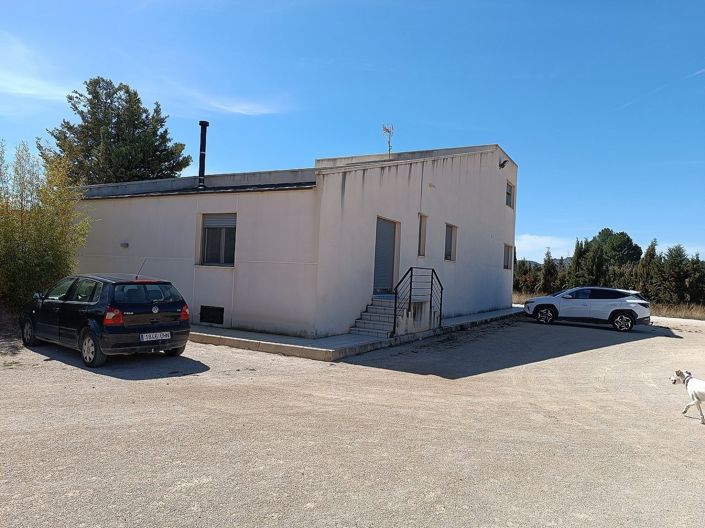 Image No.19-4 Bed Villa for sale