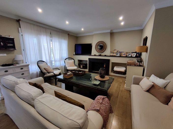 Image No.35-3 Bed Villa for sale